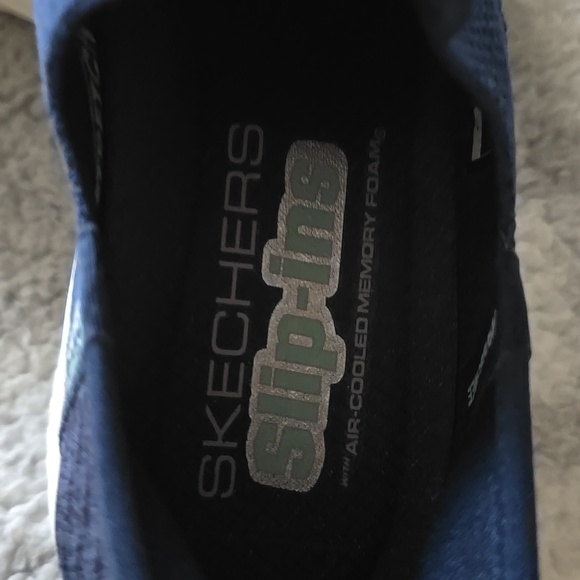 Skechers Women'ss Navy Blue Slip-On Sneakers - Picture 3 of 6